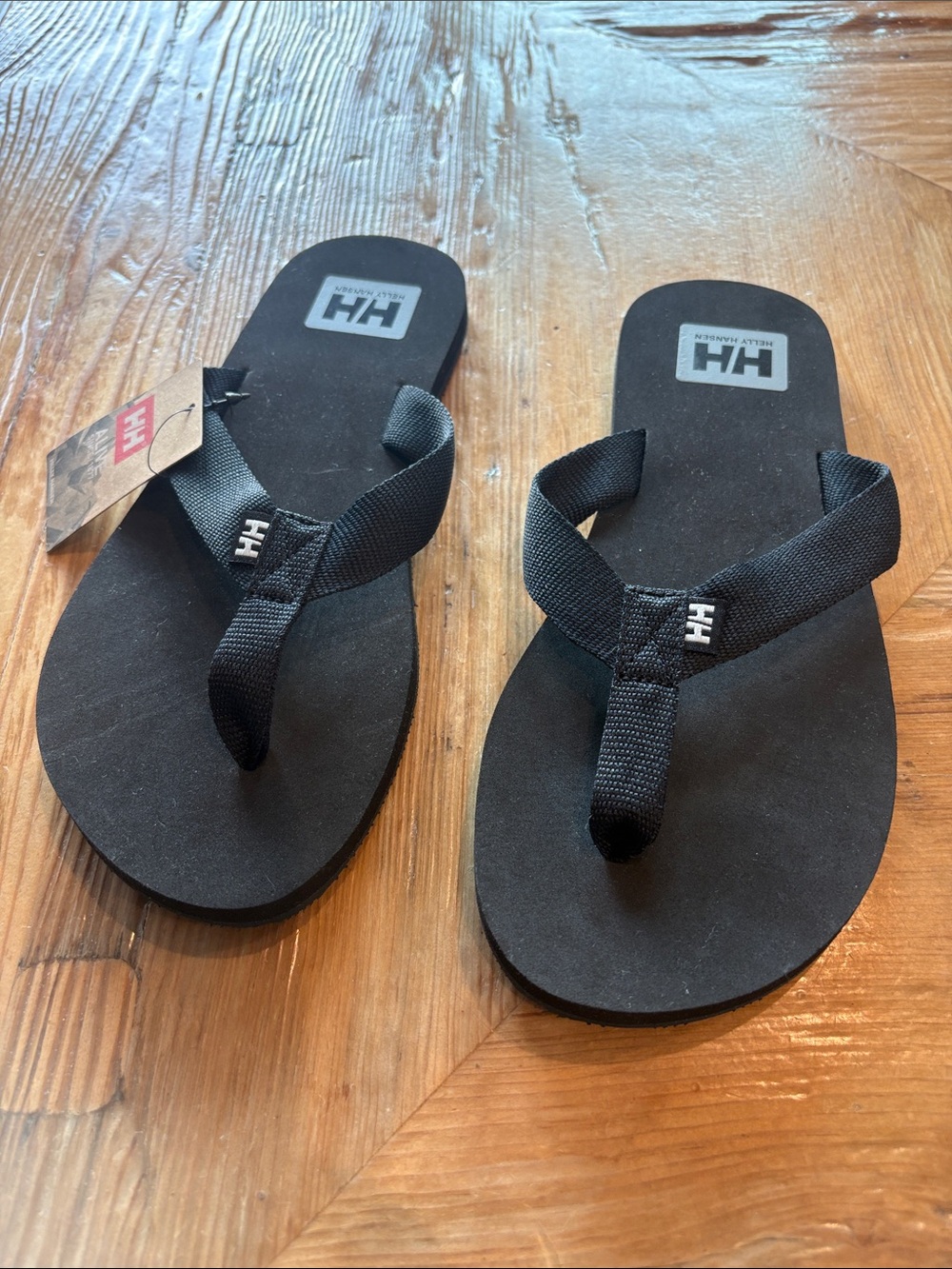 NEW Helly Hansen Women’s Black Flip Flop Sandals with HH Branding